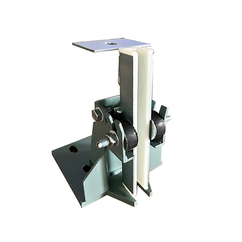 FKD-1460 エレベーターB22 スライドガイドシュー(4穴)