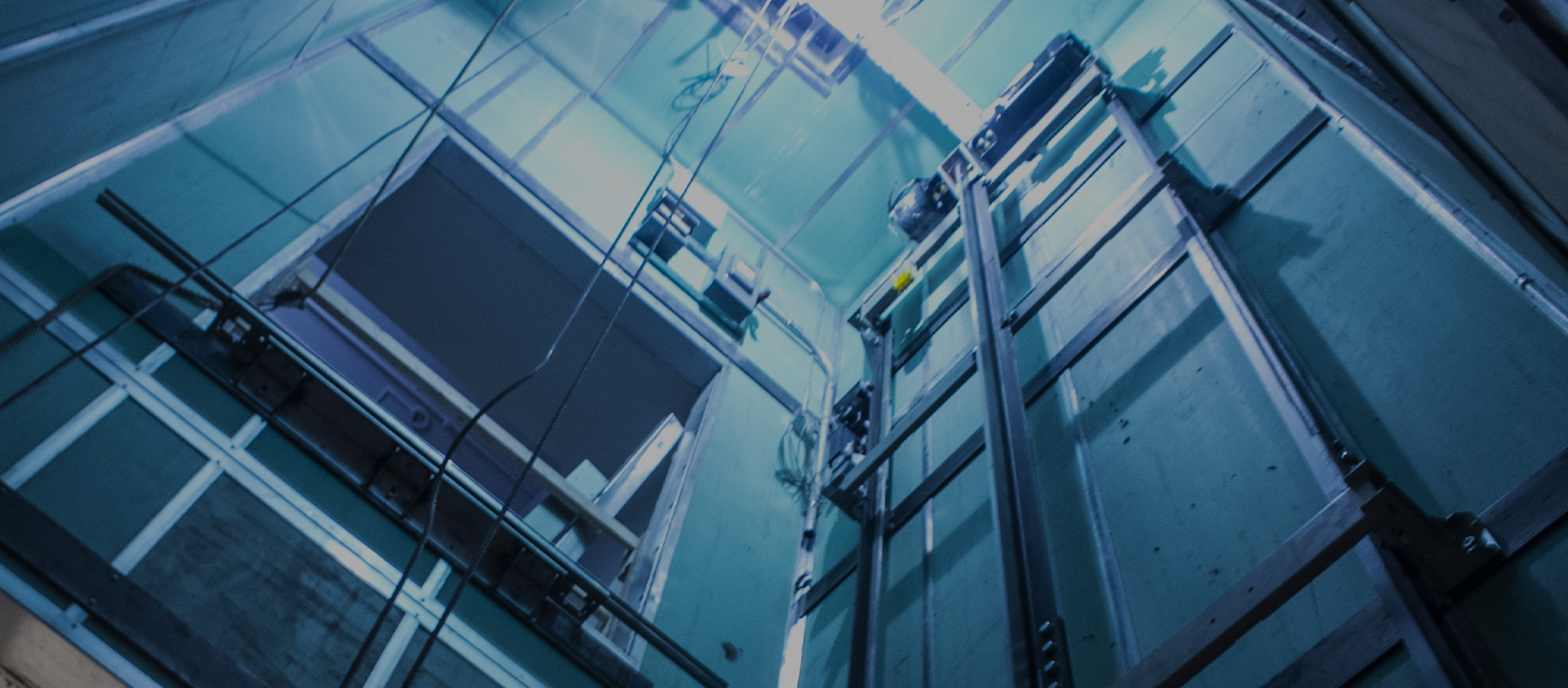 寧波鄞州福康大エレベーター部品工場。